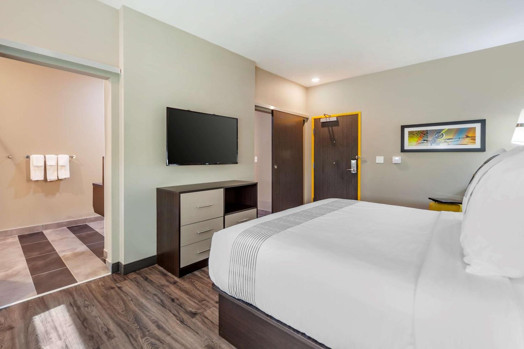 Glo Best Western Dawley Farms In Sioux Falls Exterior photo